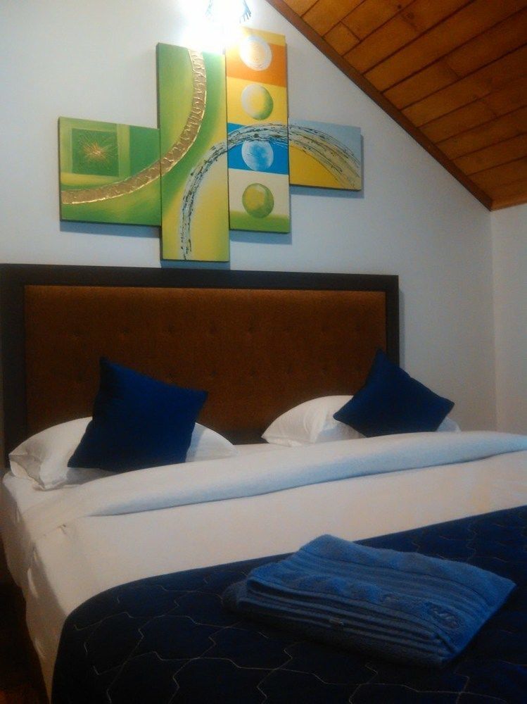 Hotel Royal Hills Nuwara Eliya Exterior foto